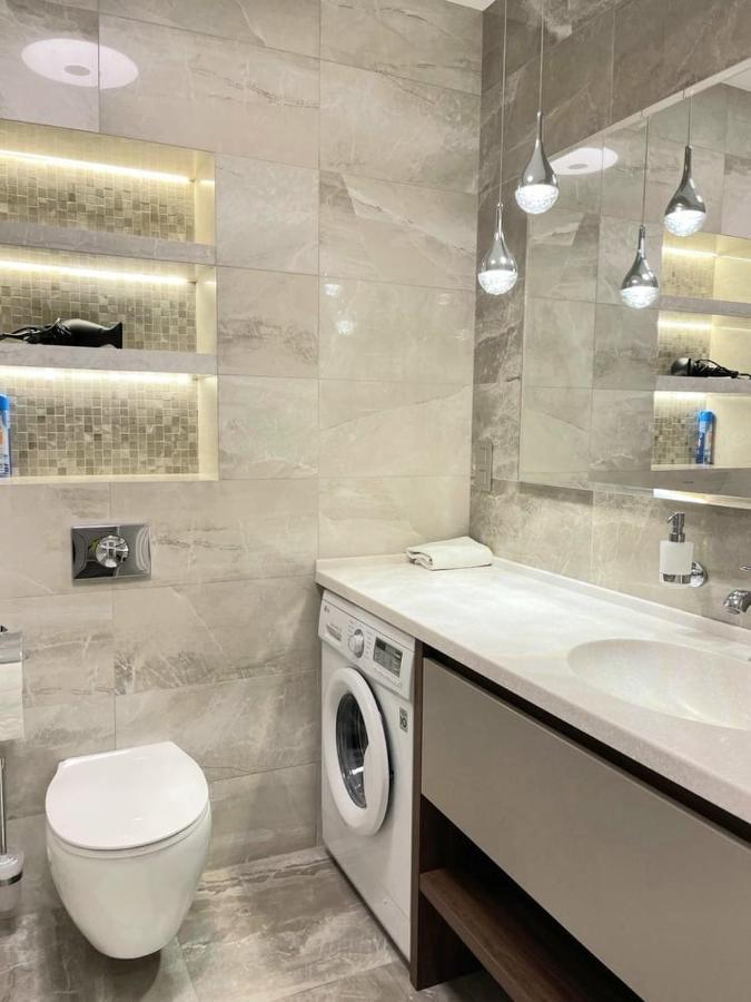 1 Room 60M2 Center Of Obolon Near River Side. 11 Floor Kiev Exterior foto